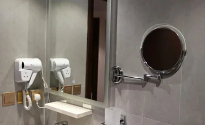 e3f25a9e-2076-47f5-b6f1-ea25dab8e9c1